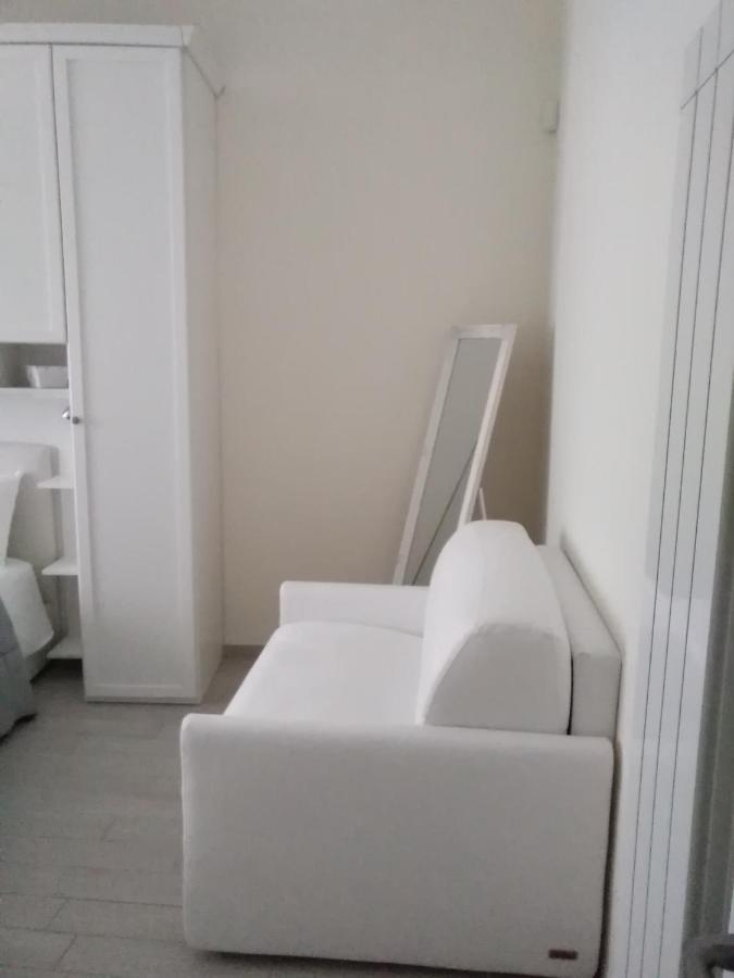 La Casa Di Ludovica All'appio Latino Apartment Rome