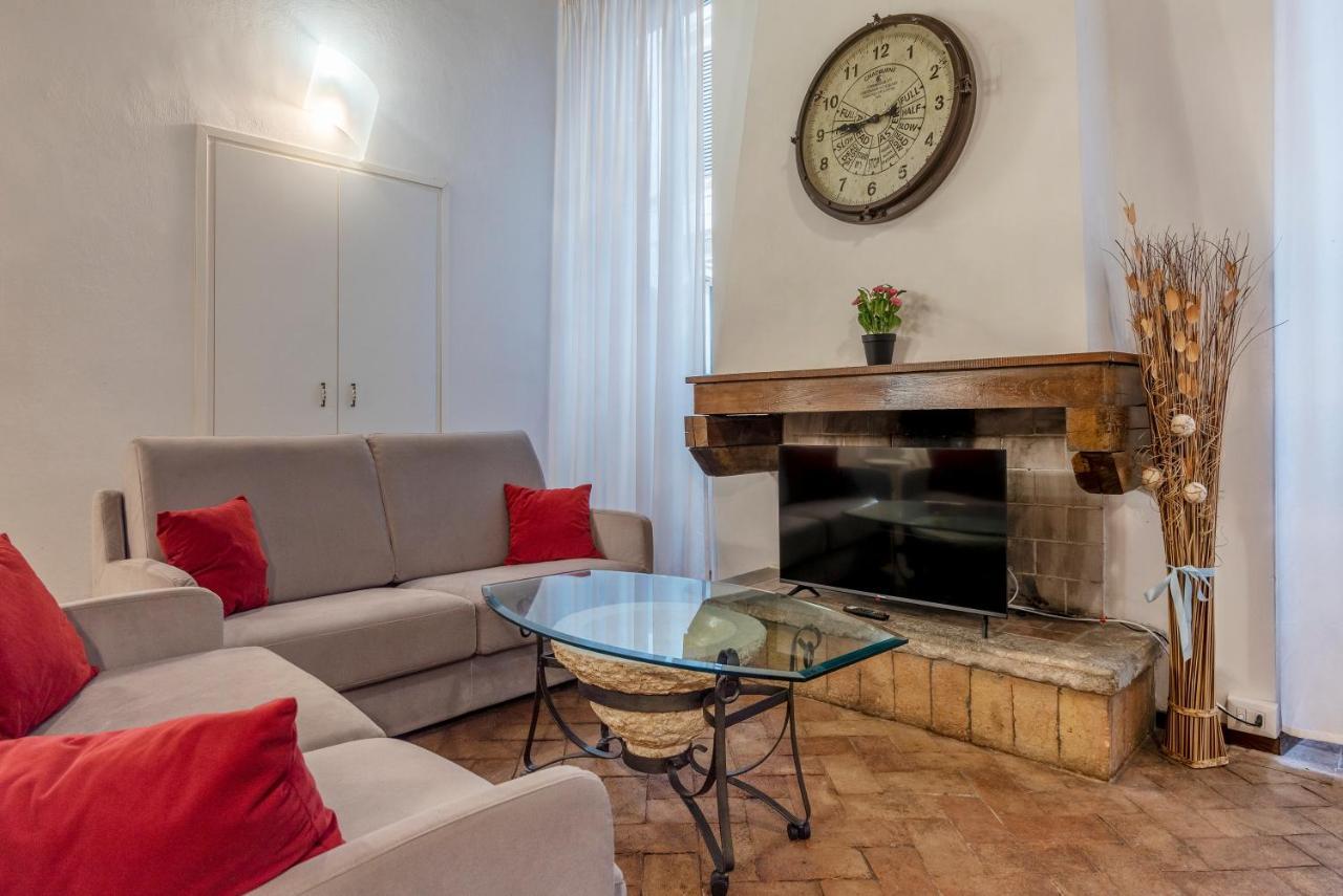 Foro Stylish And * Rome