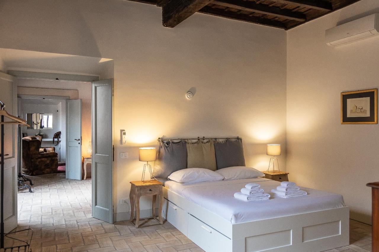 Apartment Historical - Arco Dei Banchi Rome