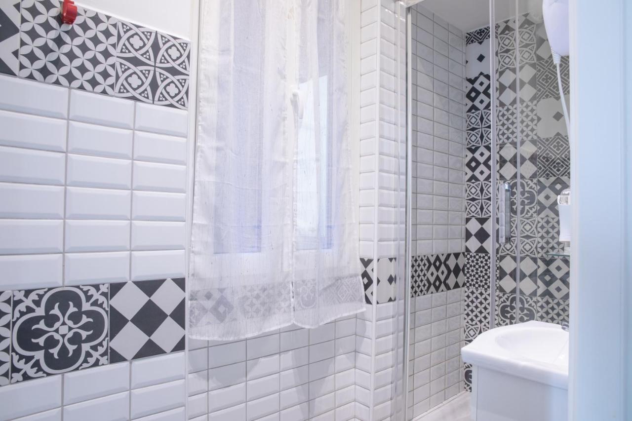 Candia Vatican Suites 2*