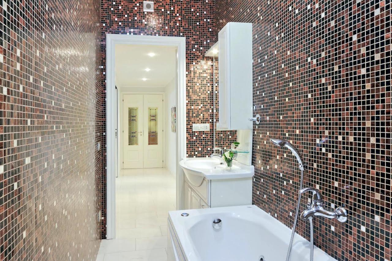 Luxury 2 Bed Flat - Close To Vatican Apartment Rome