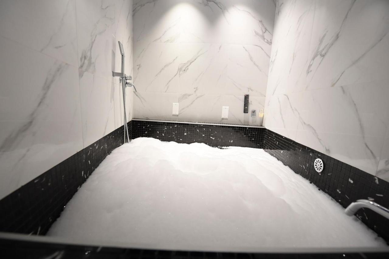 Apartamento Easy Holidays - Suite Colosseo Roma