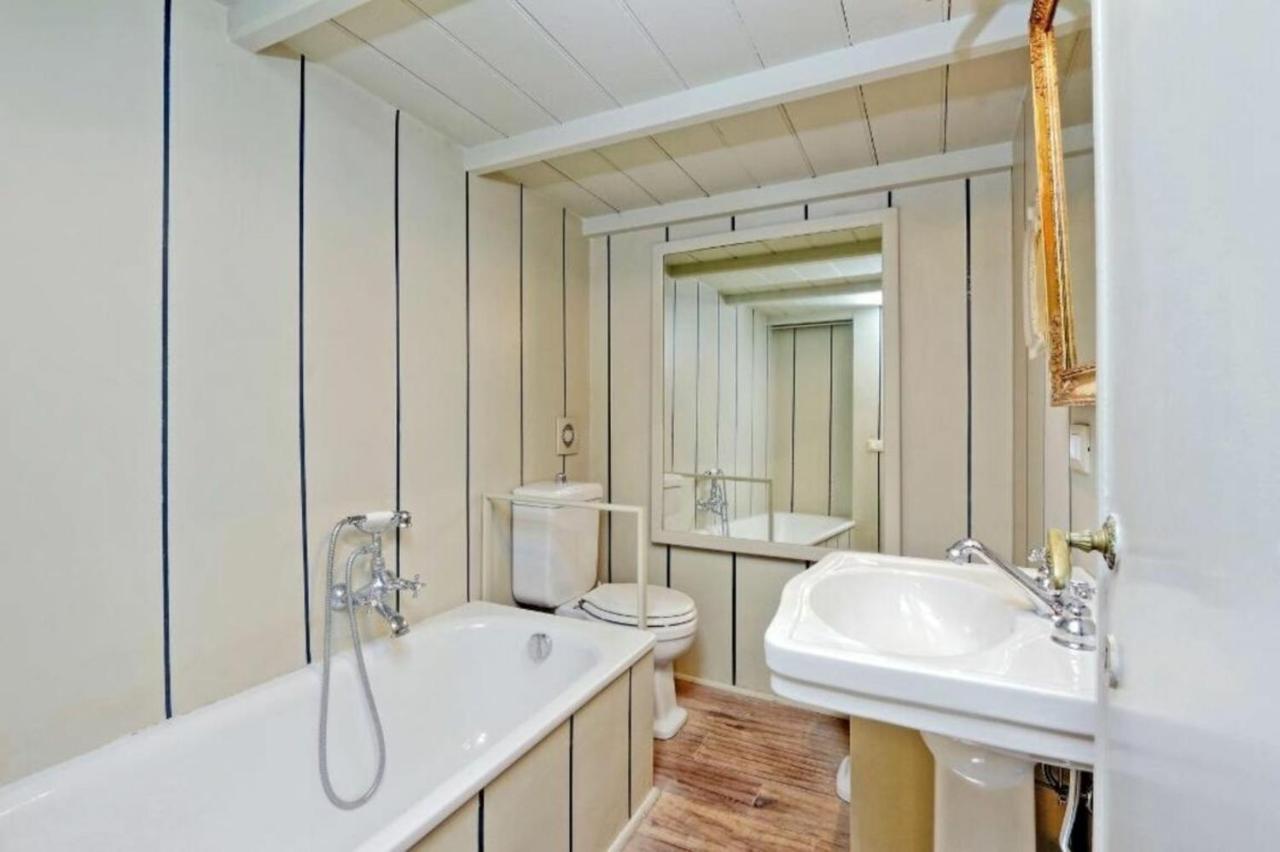 Apartamento In Centre Via Gregoriana By Halldis *