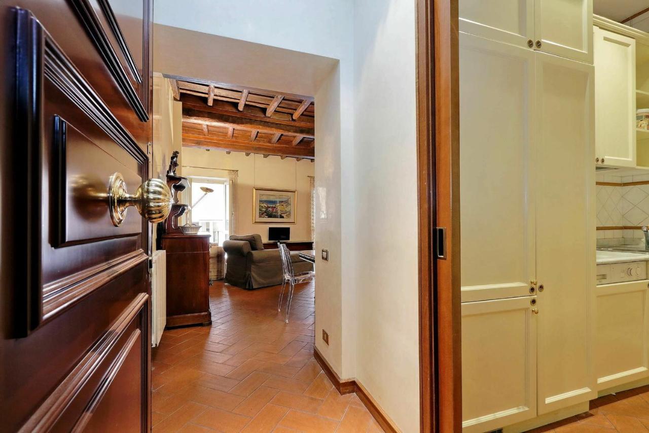 Crociferi Apartment