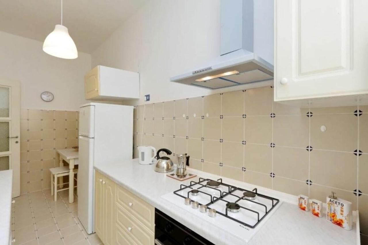 Apartment Balestra By Halldis Rome