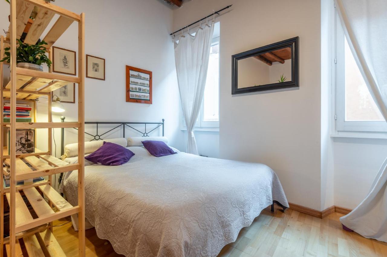 Dell'orso Navona Sq Apartment