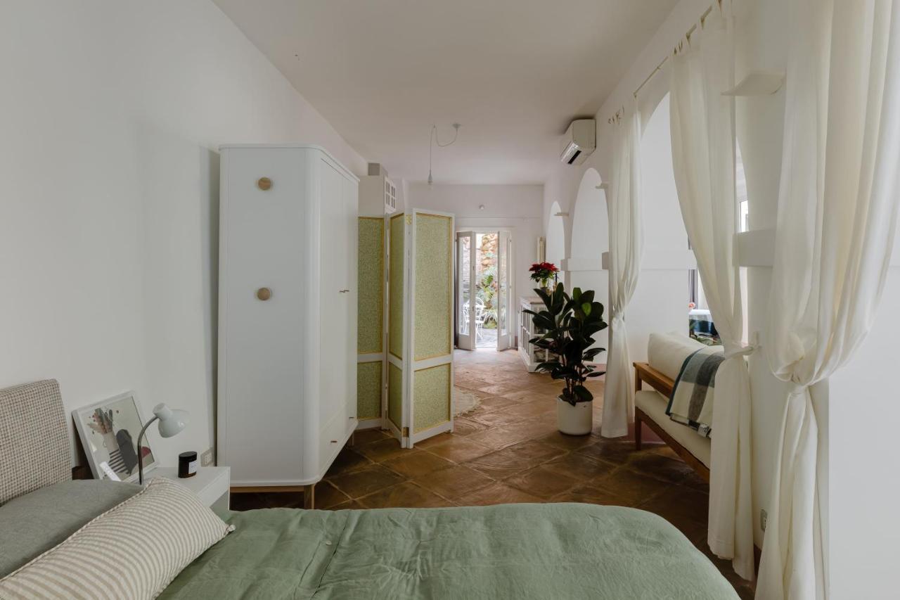 The Secret Loft Garden * Rome