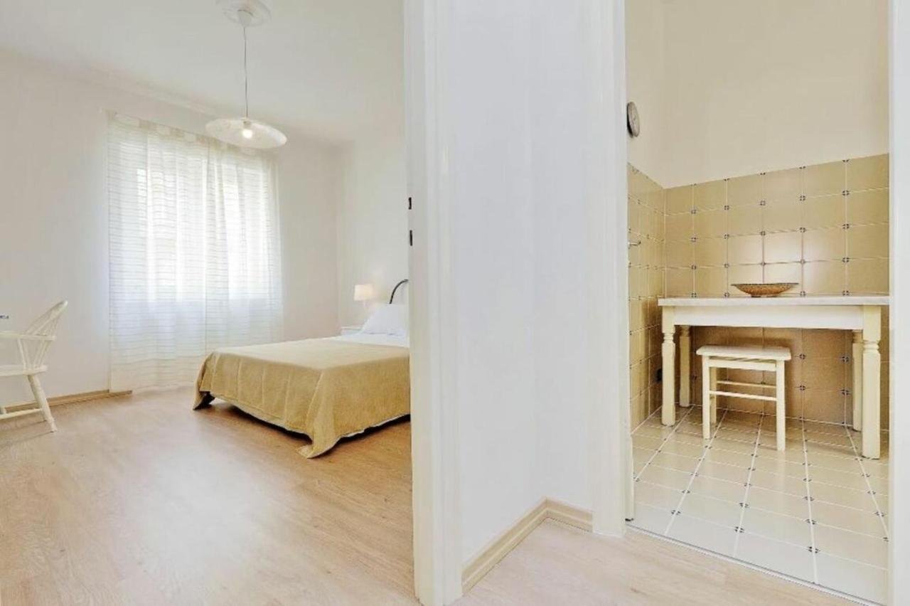 Apartment Balestra By Halldis Rome