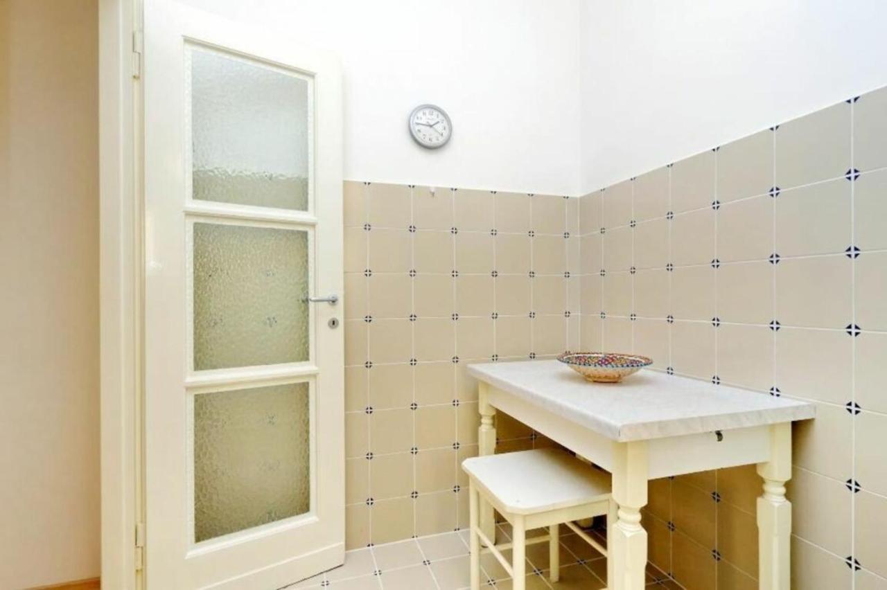 Balestra By Halldis Apartment *