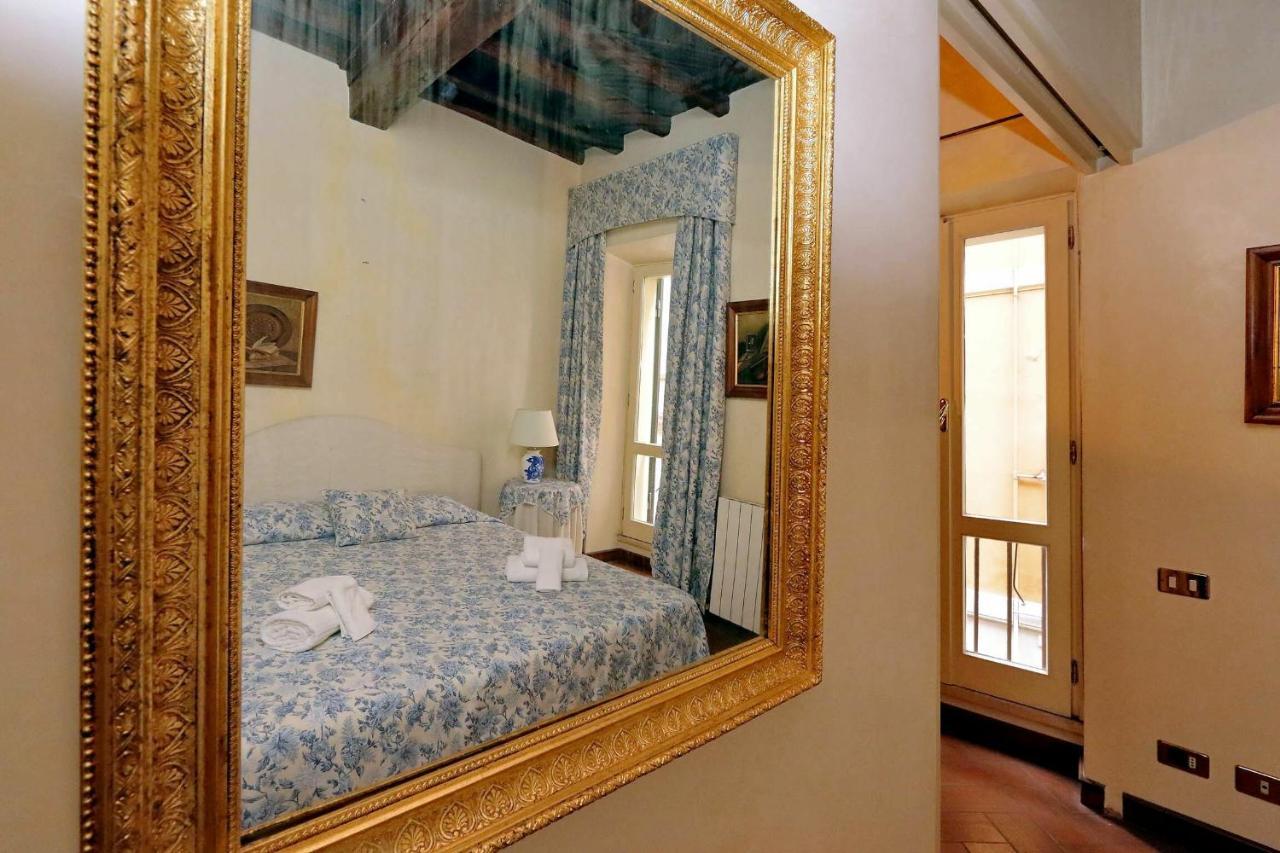 Apartment Crociferi