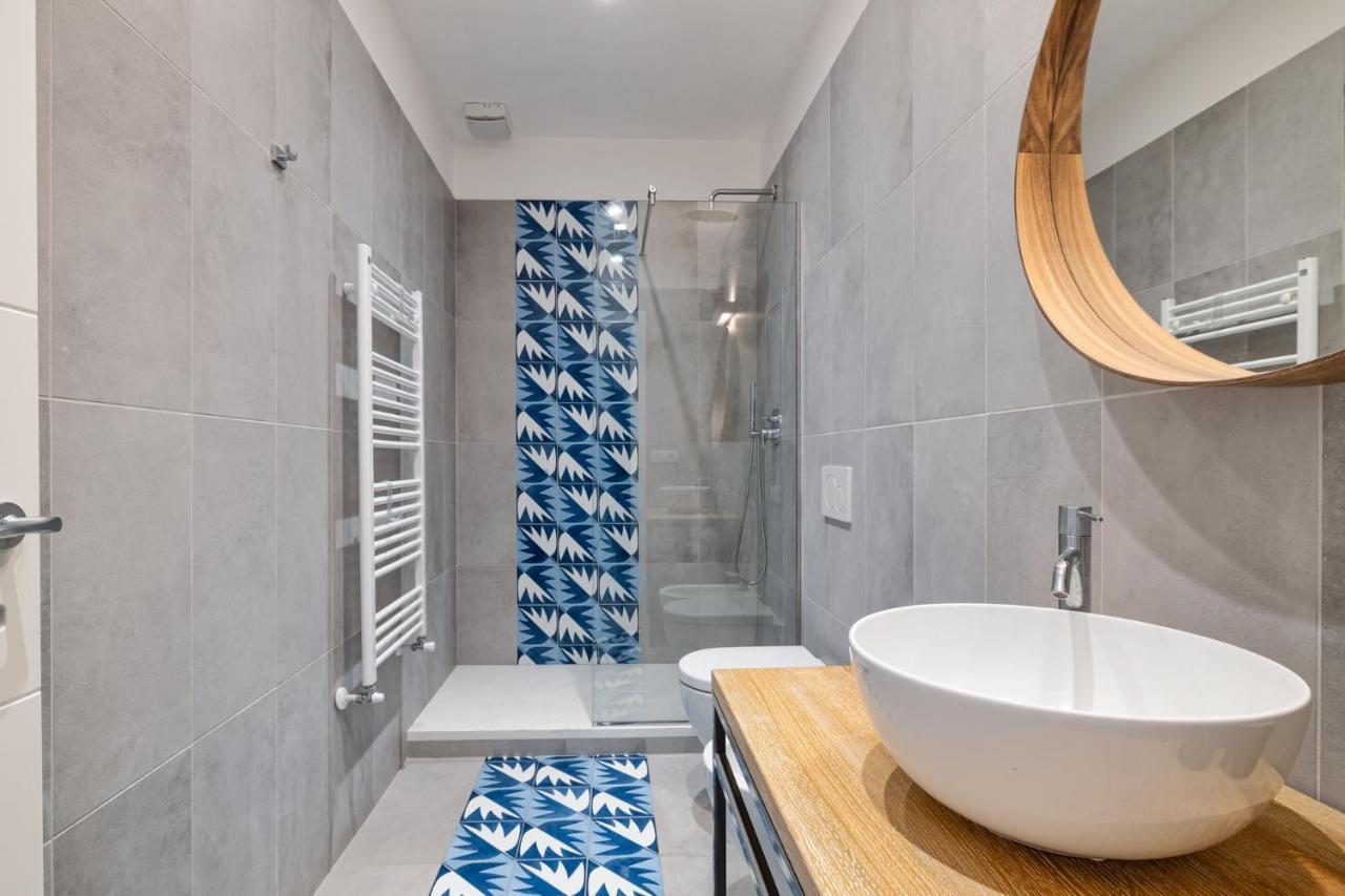 Apartment Fontana Di Trevi!! Comfy&elegant 3bedroom 2bath