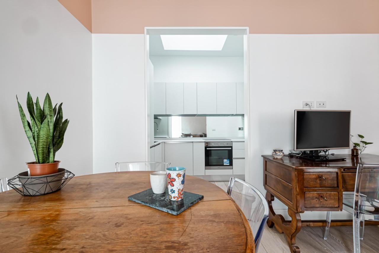Fontana Di Trevi!! Comfy&elegant 3bedroom 2bath Rome