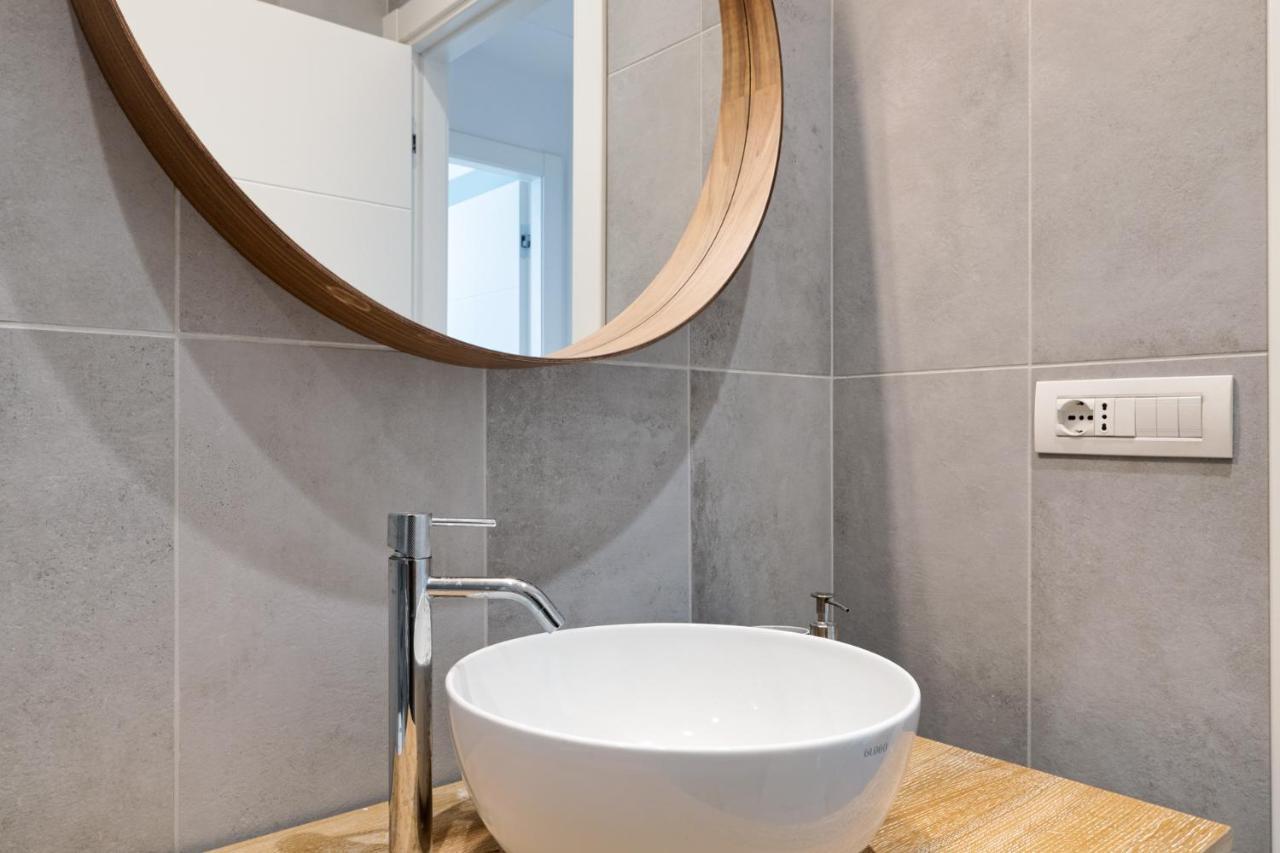 Fontana Di Trevi!! Comfy&elegant 3bedroom 2bath Rome