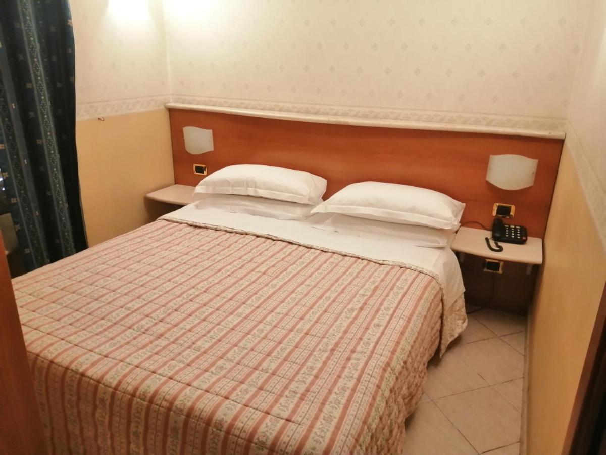 Hotel Verona Roma