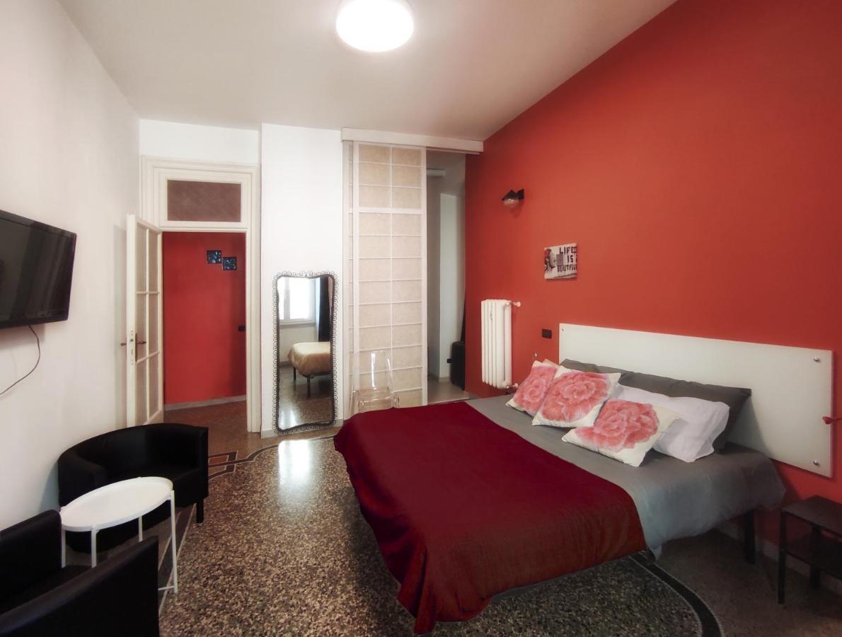 Locazione Turistica San Giovanni, Via Voghera Guest house *