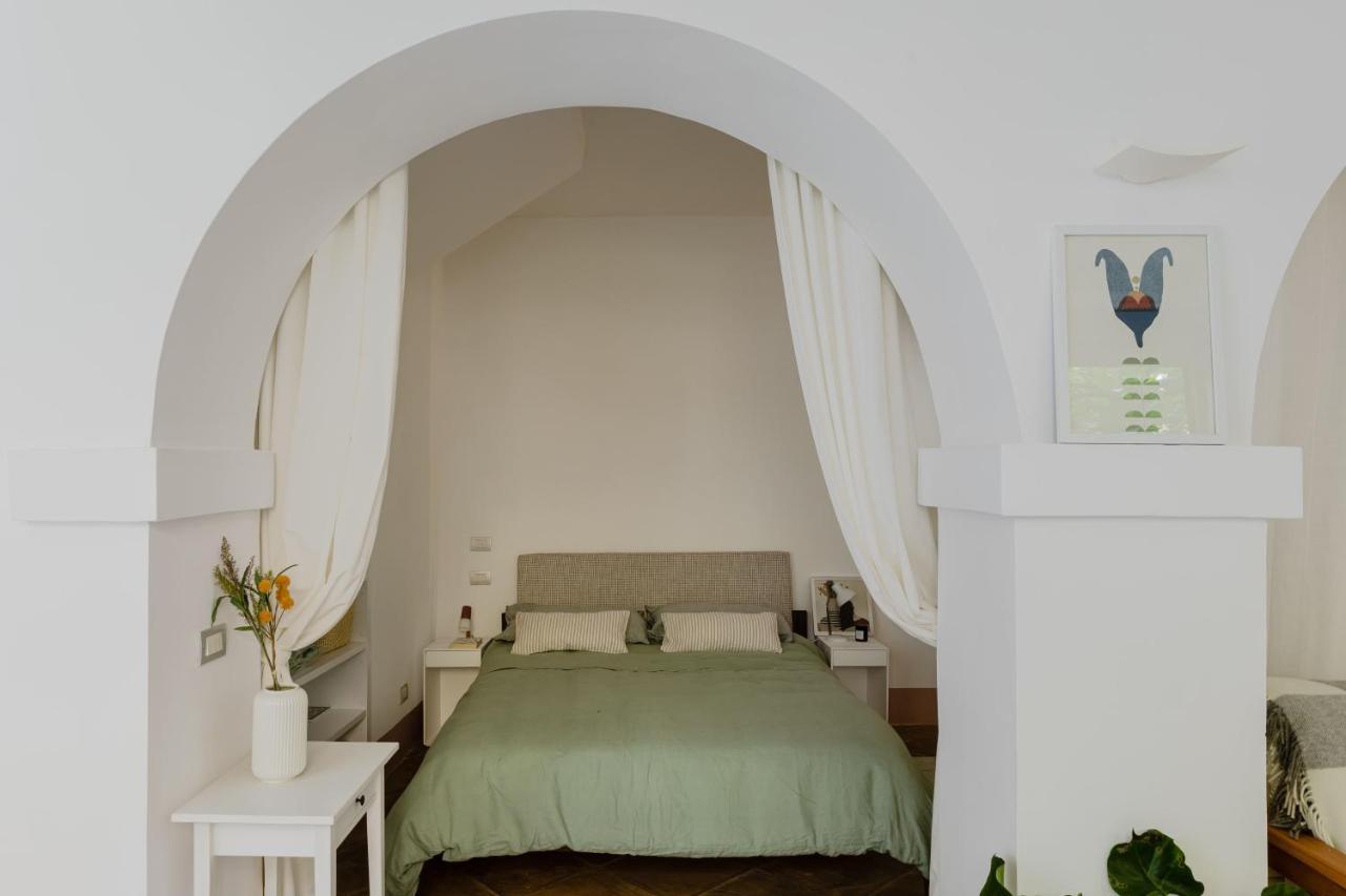 The Secret Loft Garden * Rome