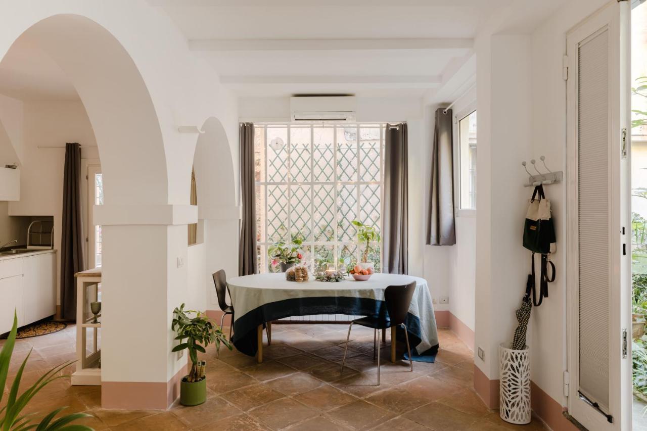 The Secret Loft Garden * Rome