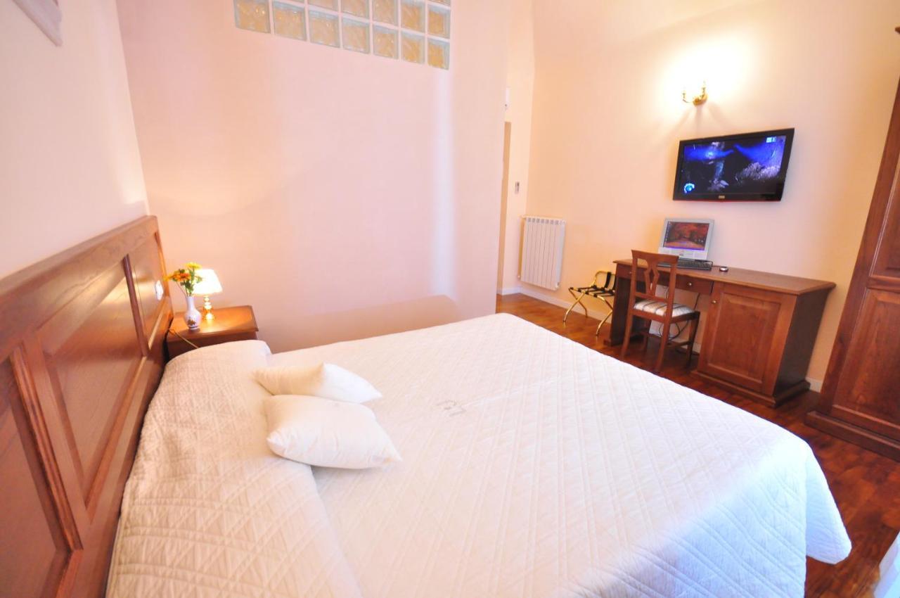 Relais Cavour 2*