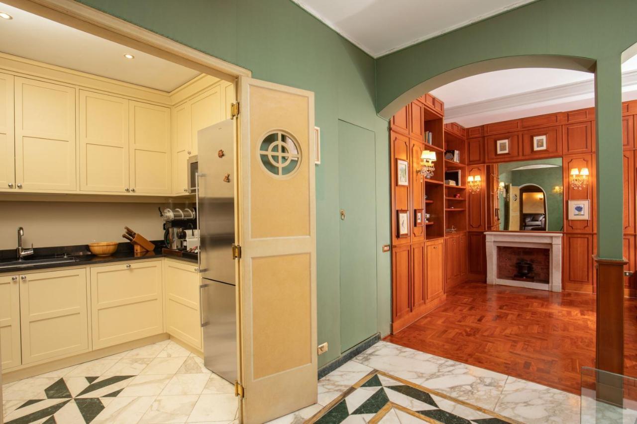 Condotti Spanish Steps Ambassador Apartment Rome