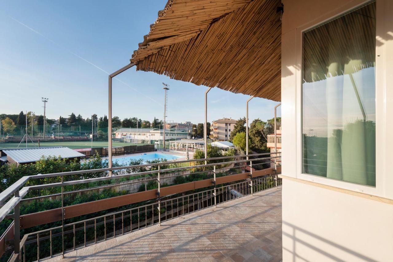 Grande, Terrazzato Perfetto Per Famiglie E Gruppi Appartement *