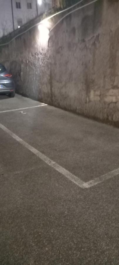 Handy&rivieni Appartement