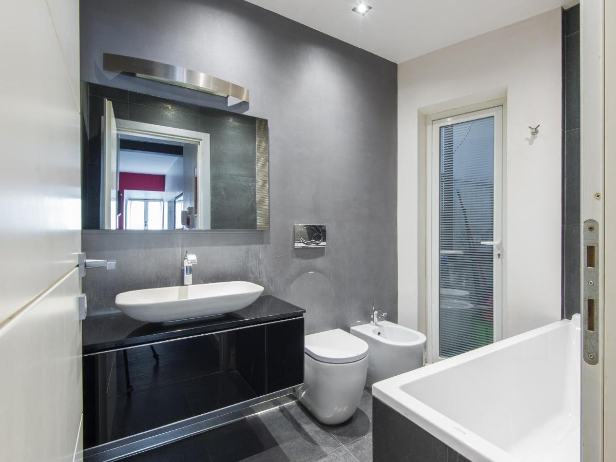 Coronari Enchanting Two Bedroom Rome