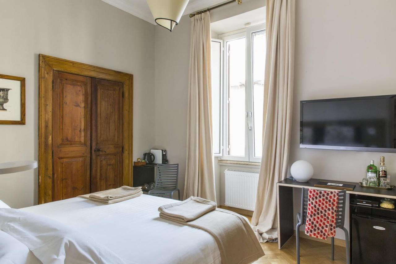 Navonamyhome Bed & Breakfast *