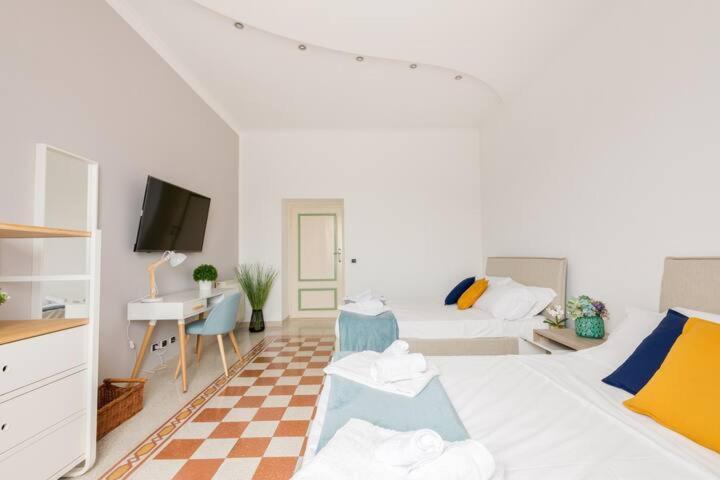 Elegant Aparment Vittorio Center *
