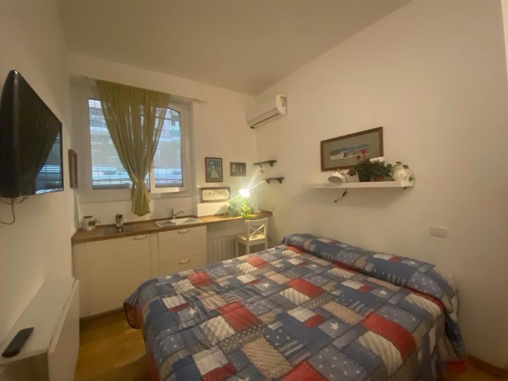 Piccolo E Indipendente A Garbatella Apartment
