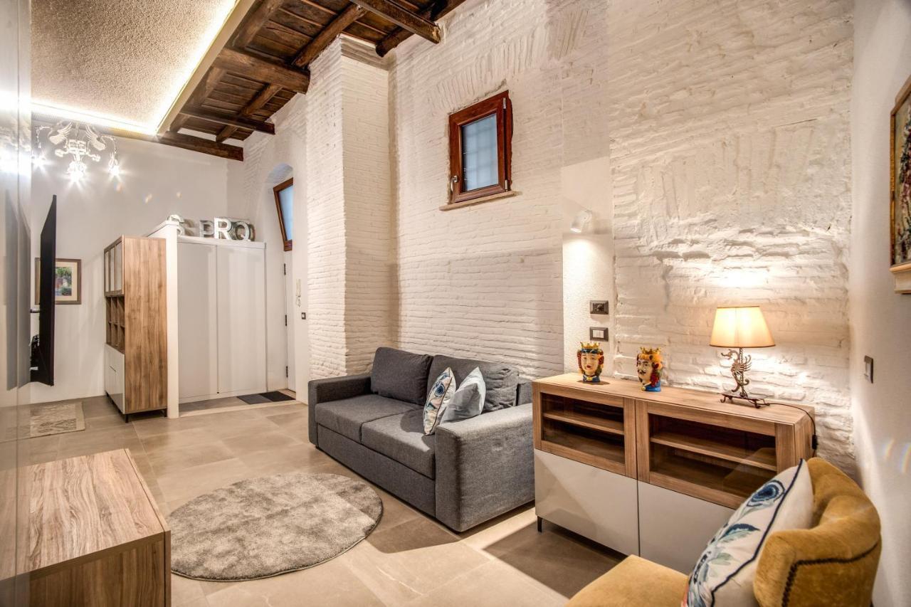 Casa Vantaggio * Rome