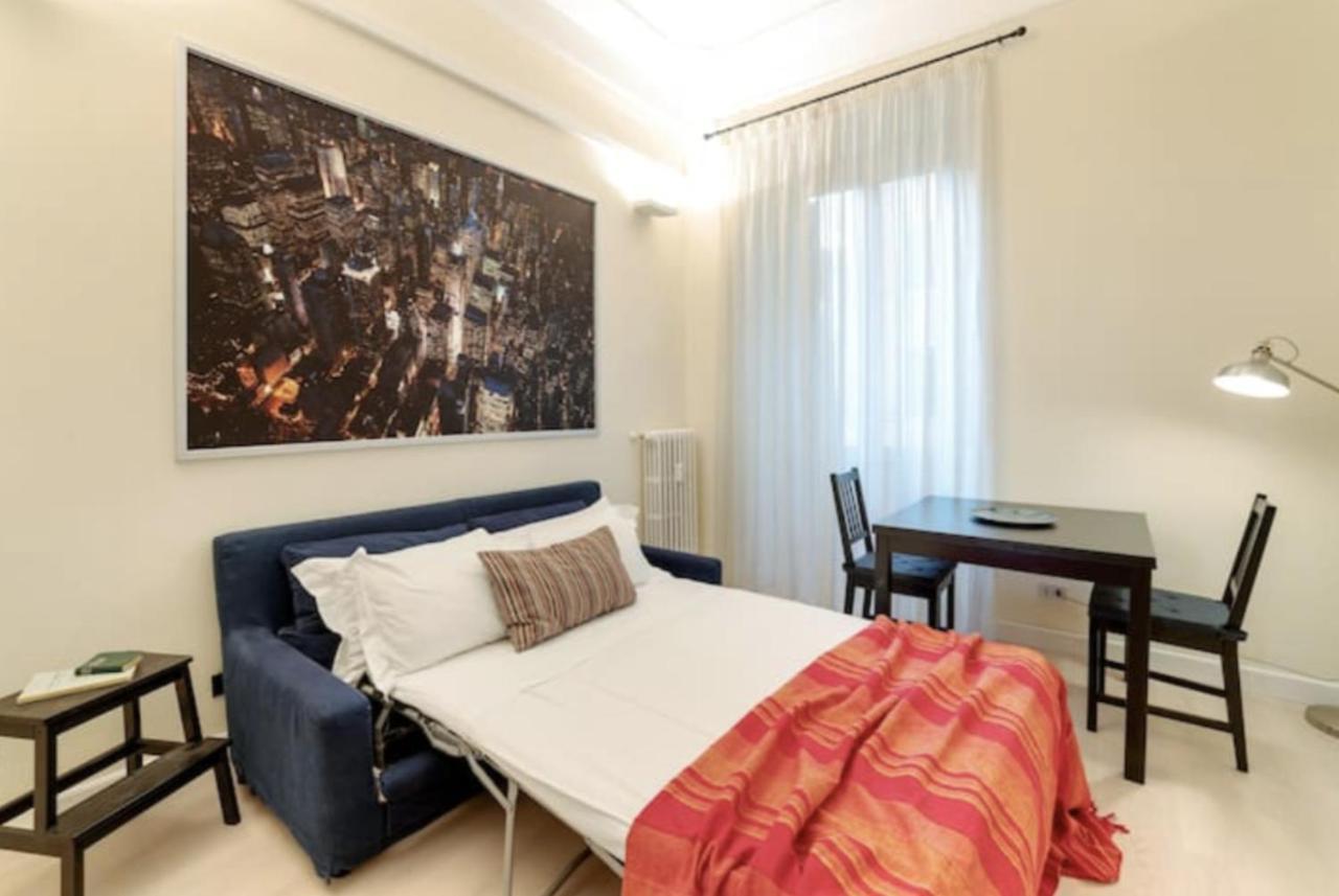 Sunny Flat In Elegant Building Close To Colosseum Rome