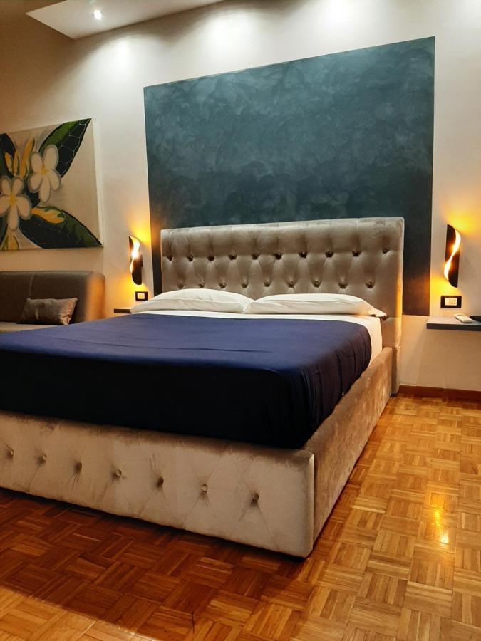 Alecatia 2 * Rome