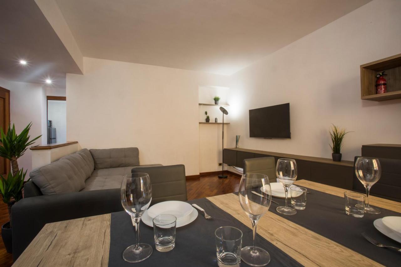 Moderno Metro B San Paolo Apartment *