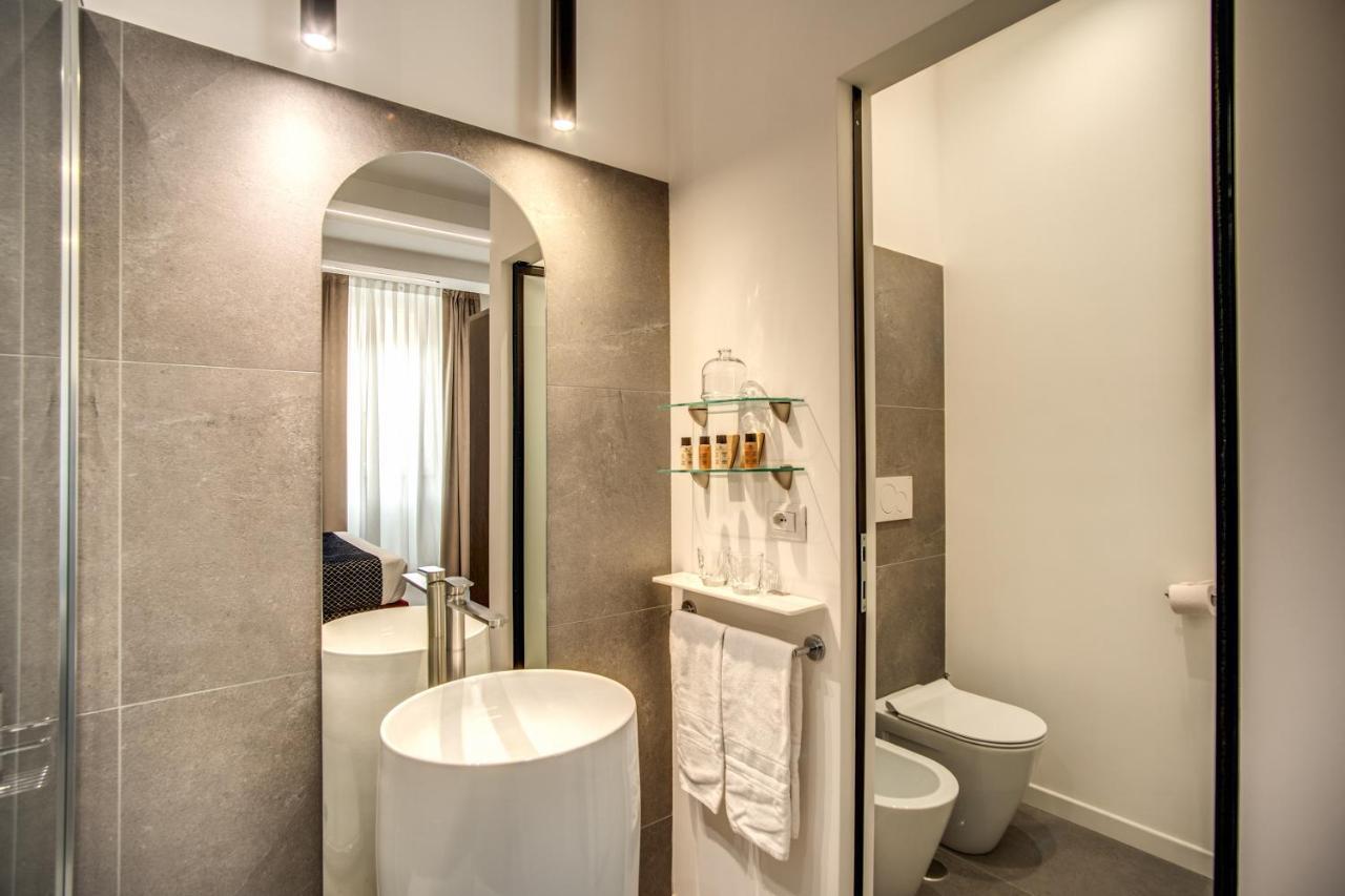 Little Queen Rooms Bed & Breakfast Roma