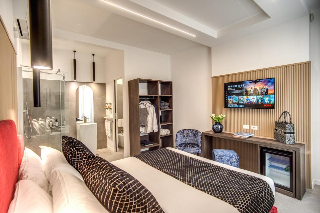 Little Queen Rooms Rome