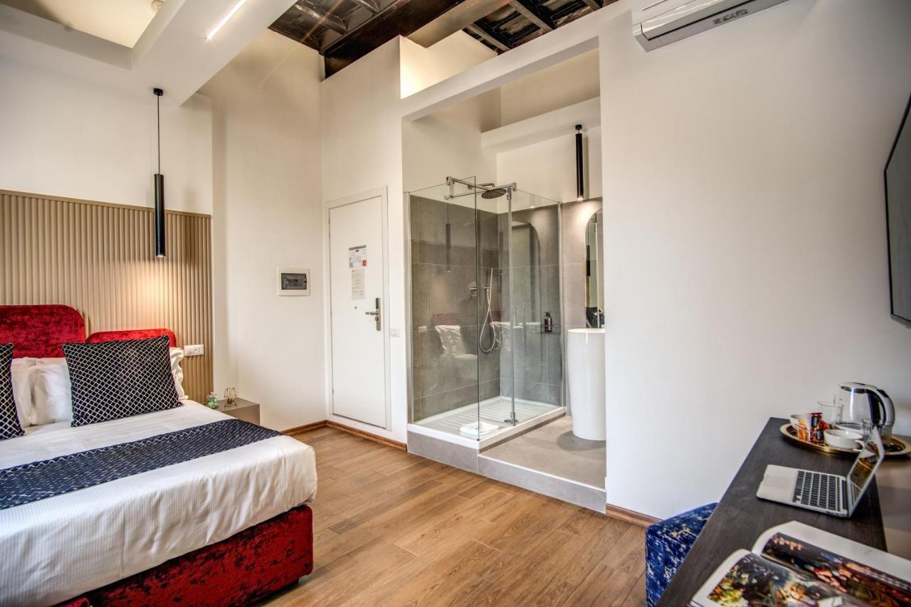Little Queen Rooms Bed & Breakfast Roma
