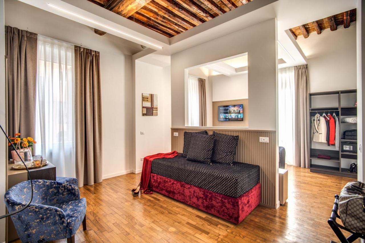Little Queen Rooms Rome