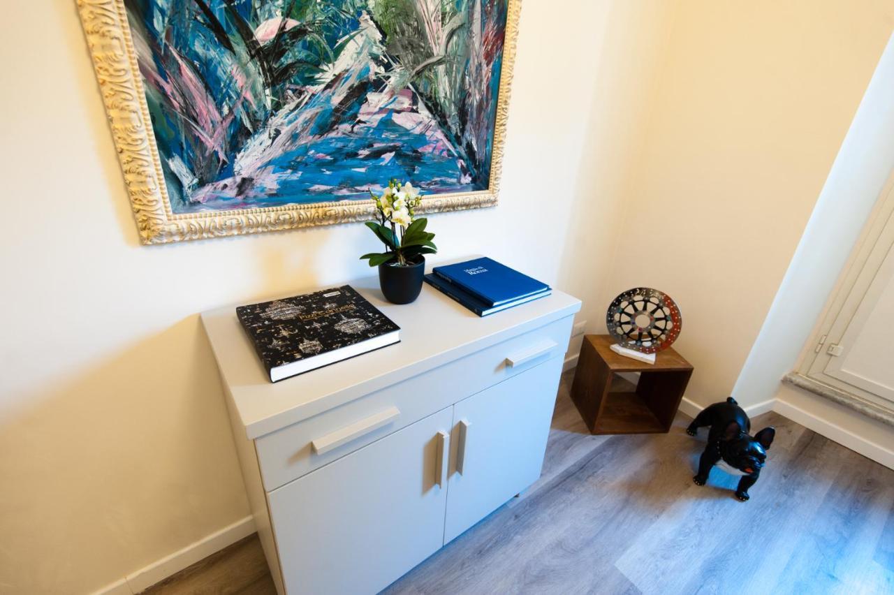 Design 18 Charming Guest house Rome