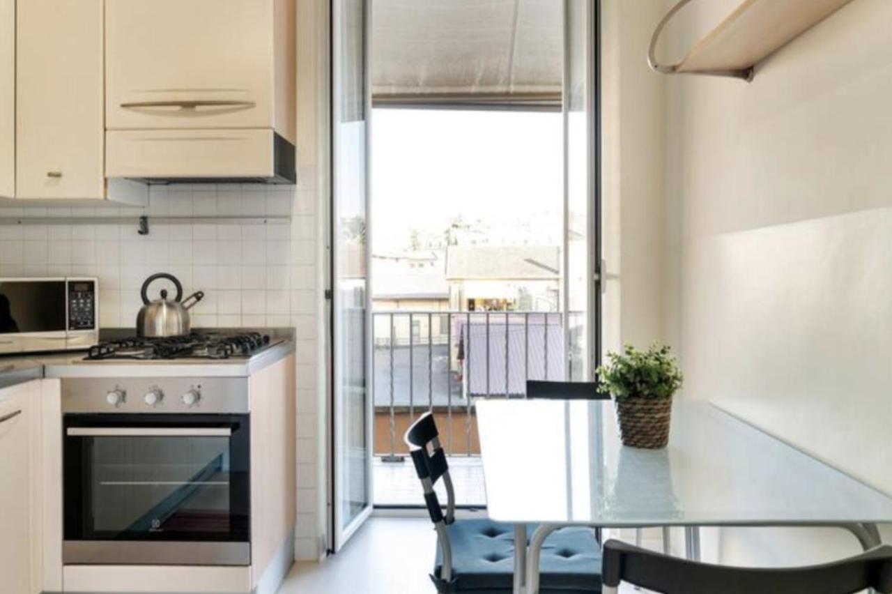 Sunny Flat In Elegant Building Close To Colosseum Rome