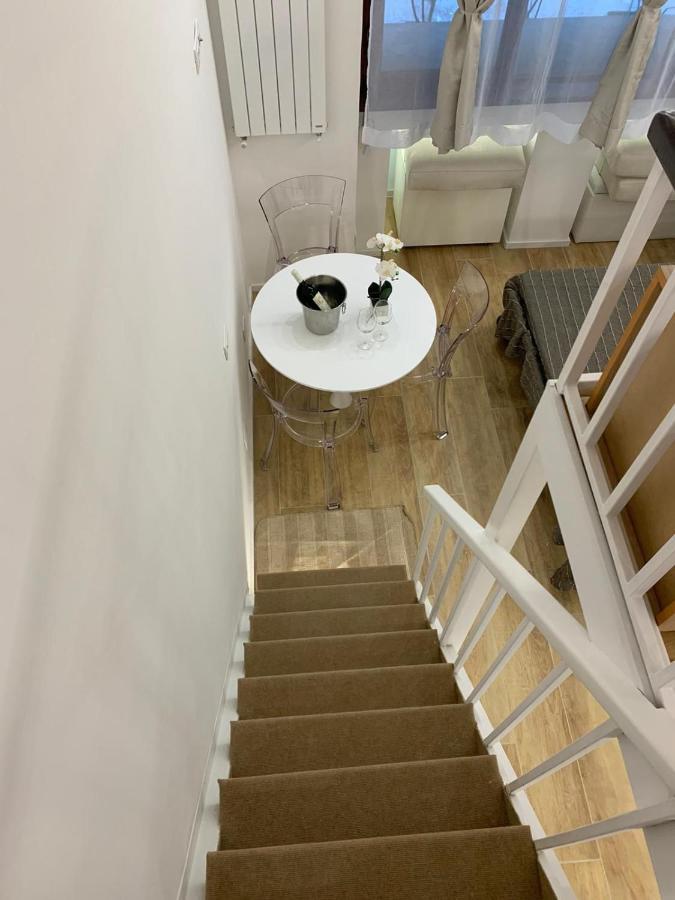 Modern Mini Loft Appartamento
