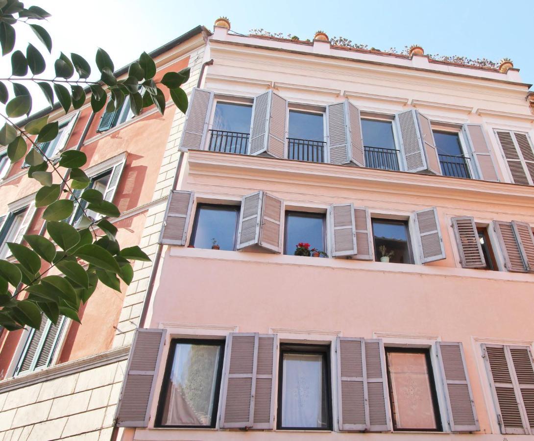 Luxury Art In Trastevere With Terrace