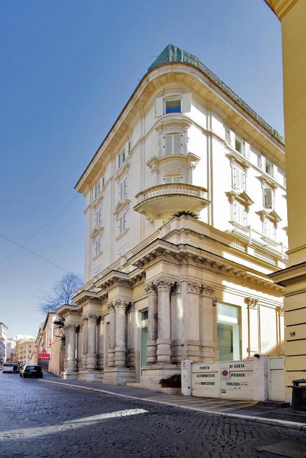 Luxury To Spanish Steps Rome