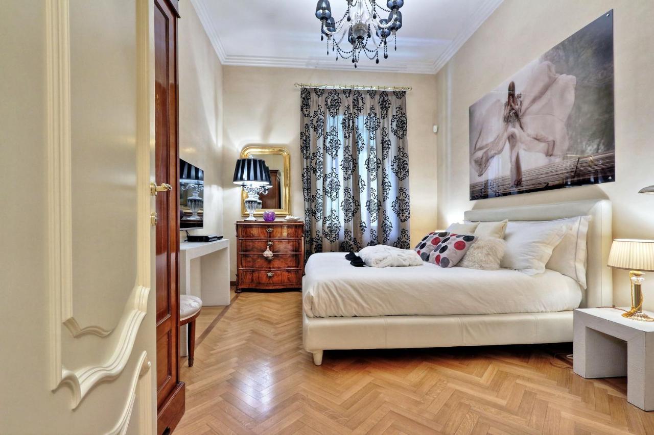 Luxury To Spanish Steps * Rome