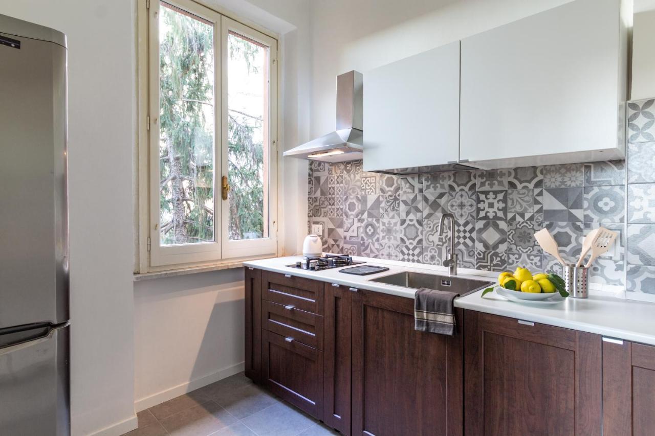Apartment Santonofrio Romantica Rome