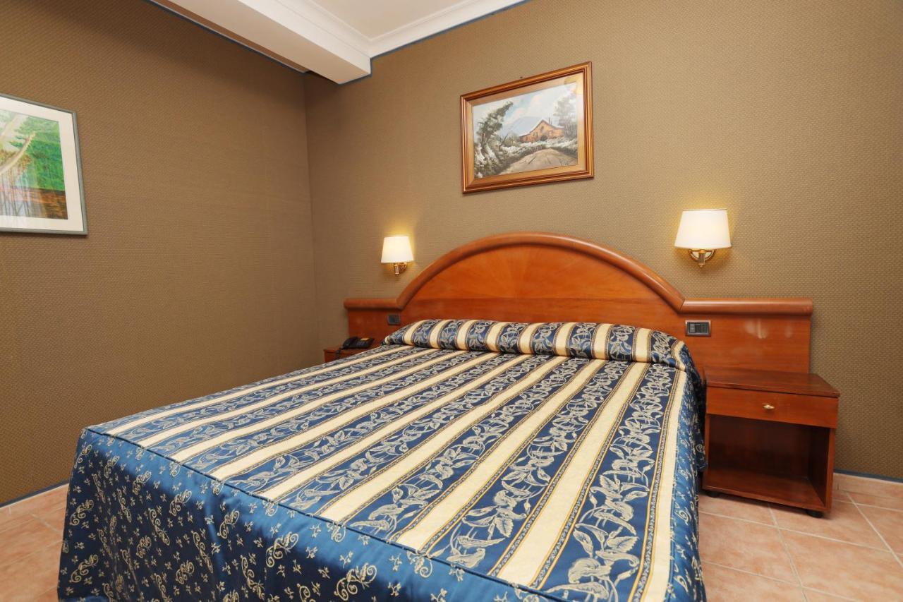 Rimini 3*