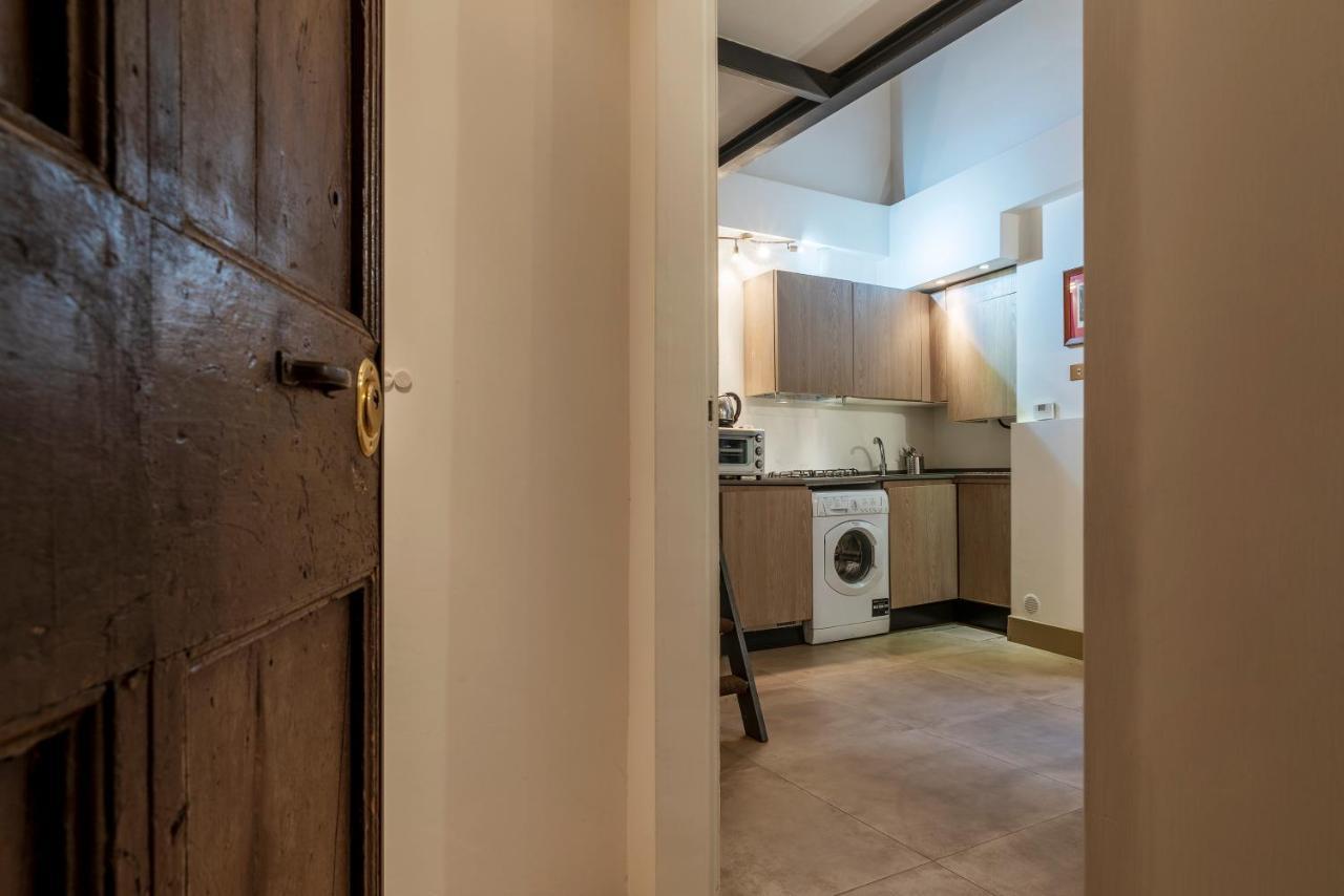 Studio * Roma