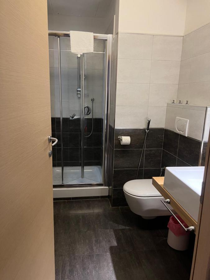 Luxury Sistina Suites *