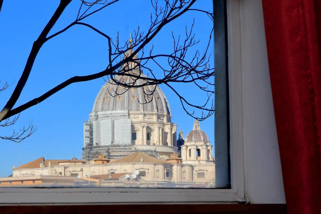 Timeless St Peter Terrace Rome