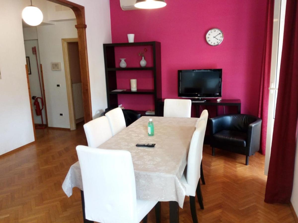 Large Vatican With 3 Bedroom For 6 Persons *