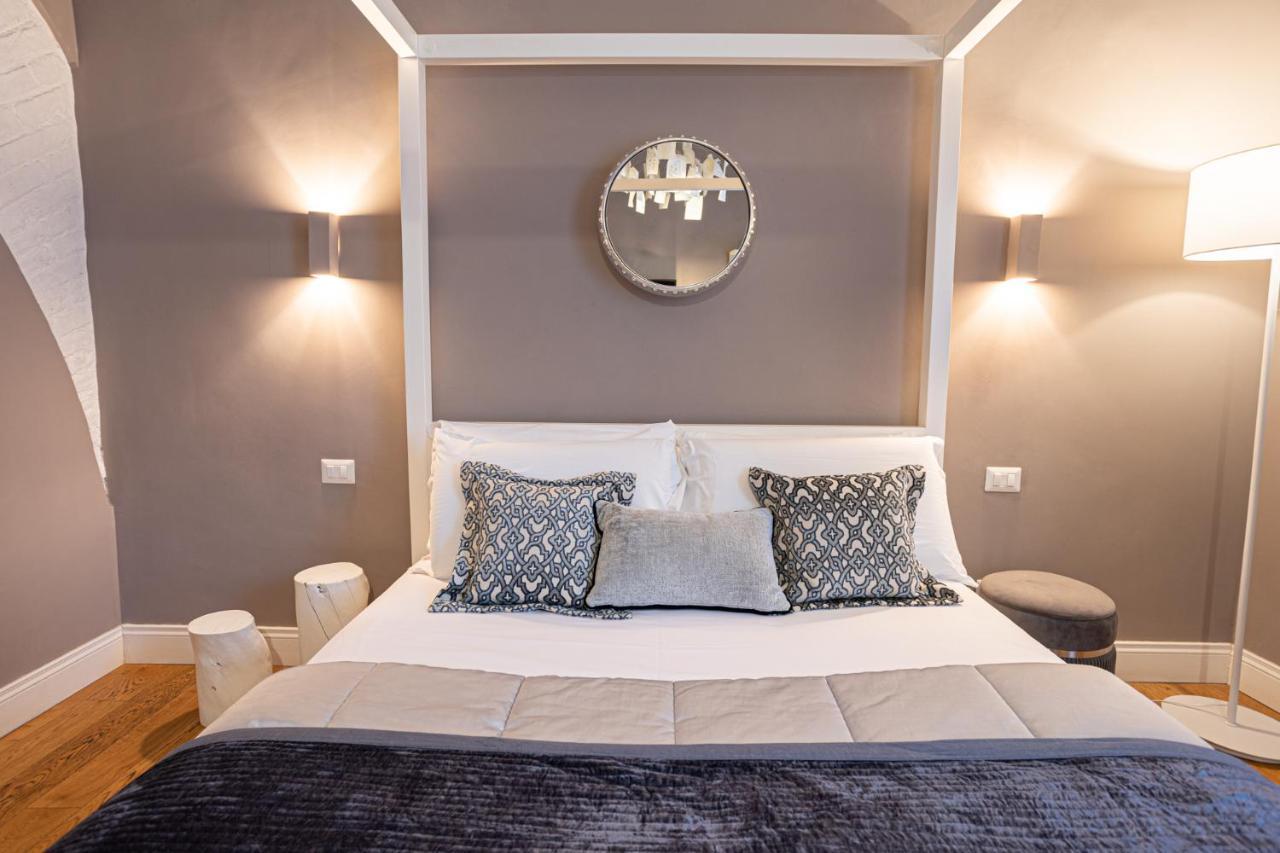 Cardilli Luxury Couette-café